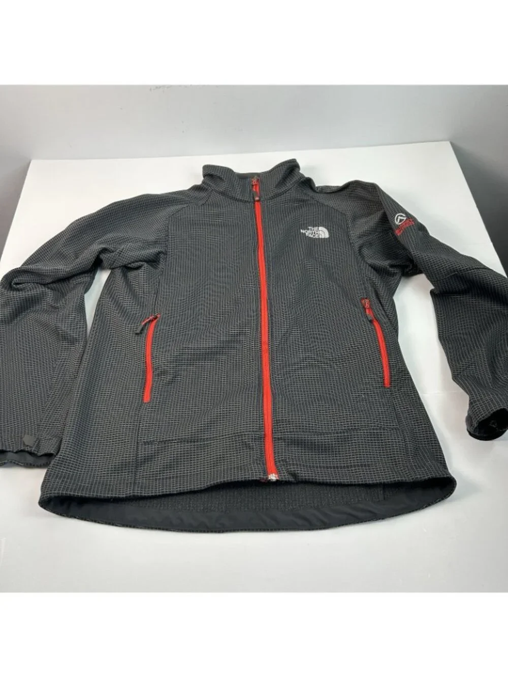 The North Face Black & Grey Check  Fleece Full Zip Softshell Jacket L Summit